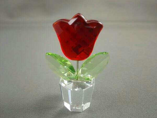 美品 人気出品 スワロフスキー チューリップ レッド 657109 箱付き