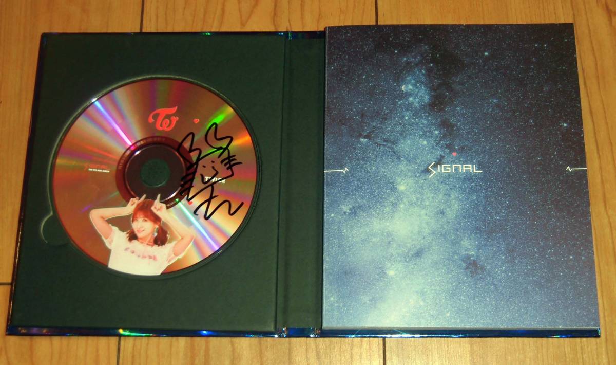 TWICE◆韓国盤4thミニアルバム「Signal」◆(モモは2回)直筆サイン