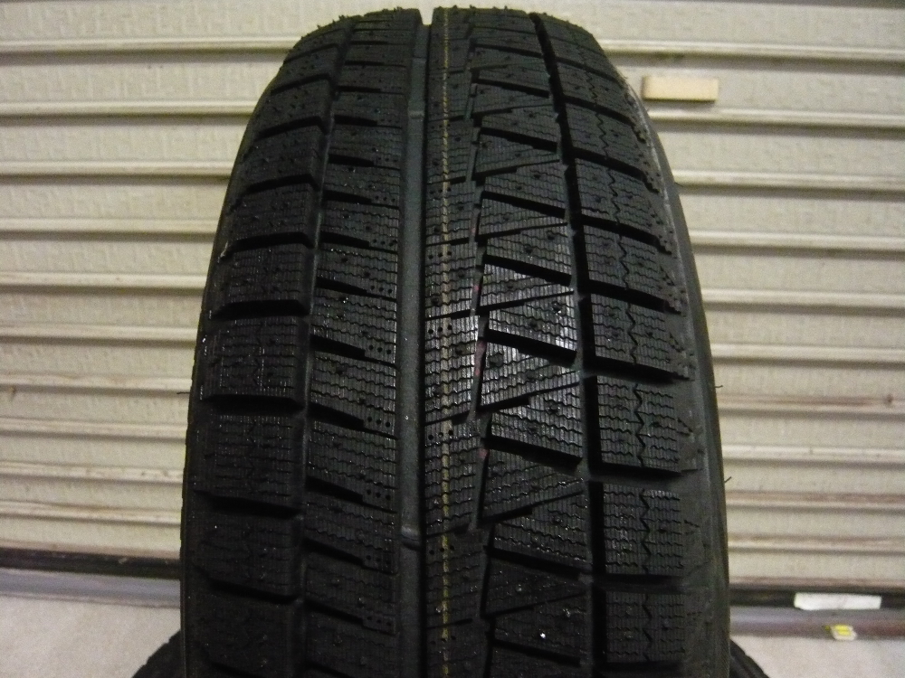中古品 BRIDGESTONE BLIZZAK REVO GZ 185/60R15 4本セット