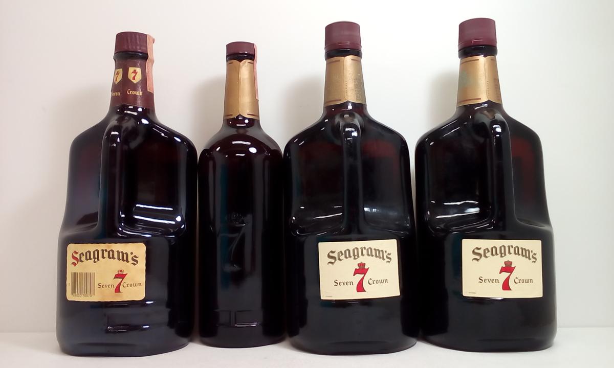 Seagram's Seven Crown ウイスキー 1,750ml 40度 ☆古酒☆ シーグラム セブンクラウン Seagram`s Seven Crown