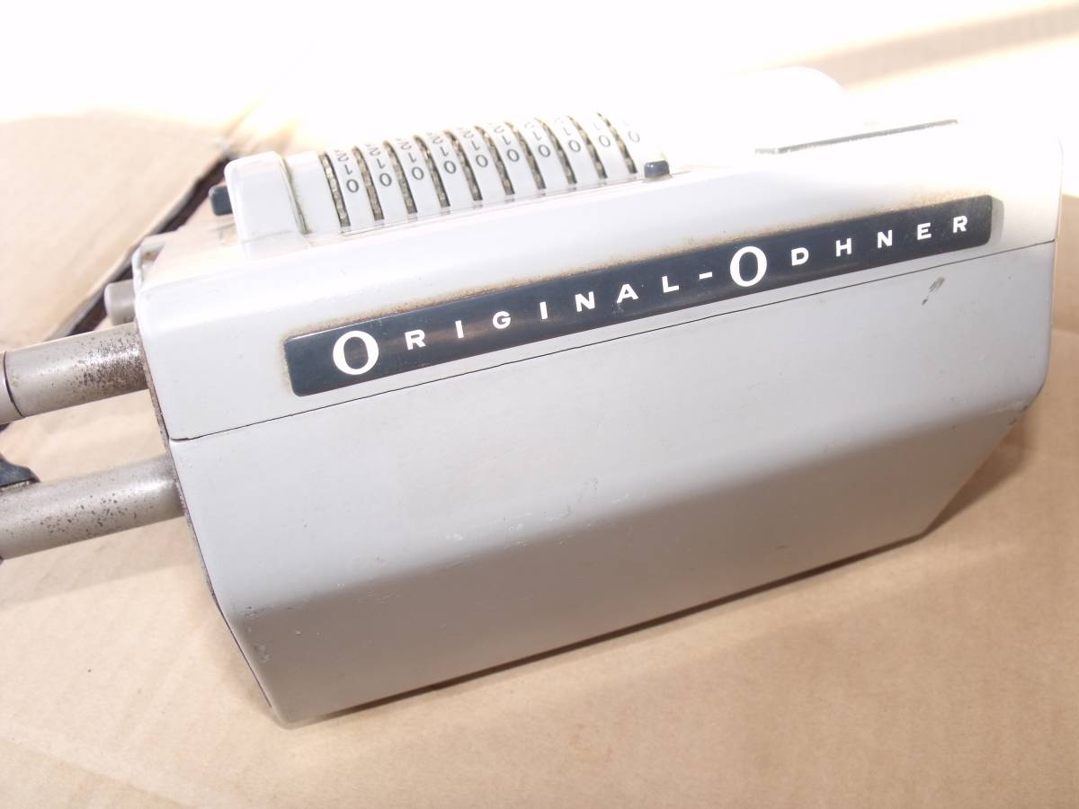 ☆ ORIGINAL-ODHNER アンティーク 手回し 計算機 スウェーデン製