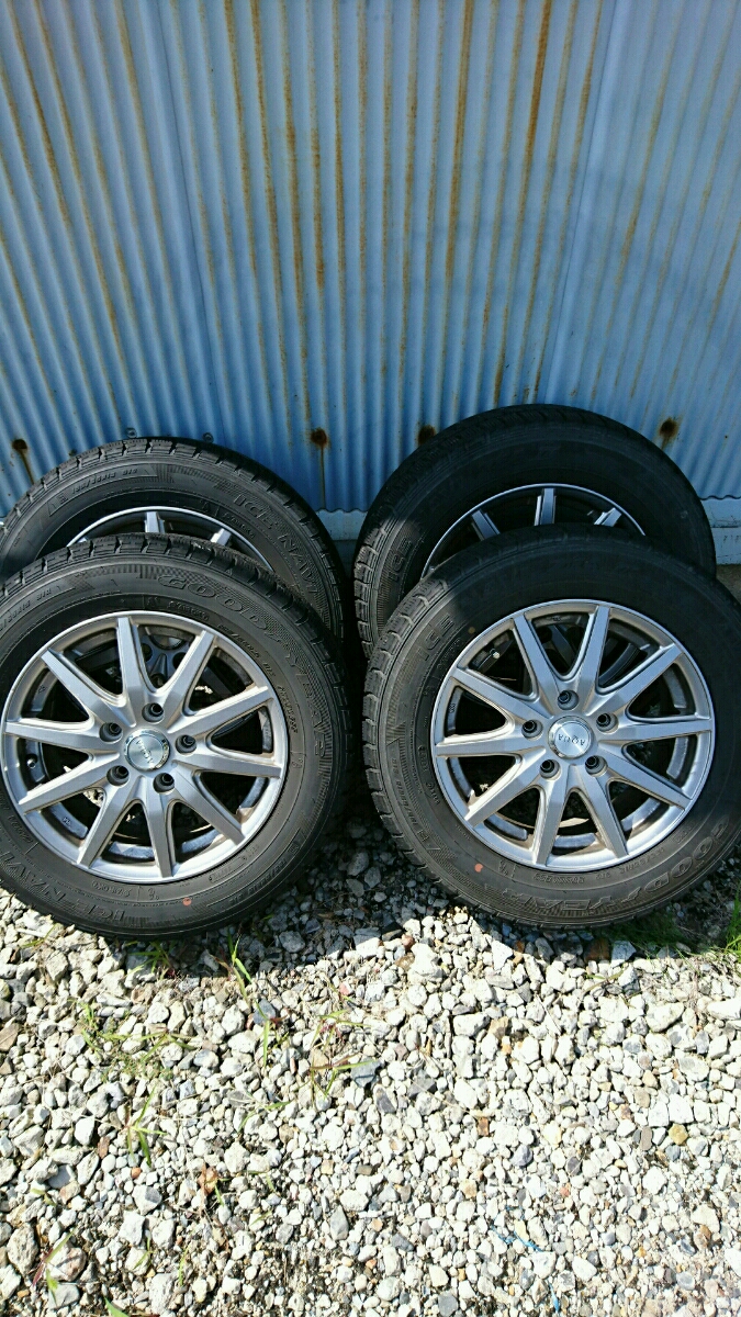 中古】GOODYEAR スタッドレス ICE NAVI ZEA II 195/65R15 91Q 社外