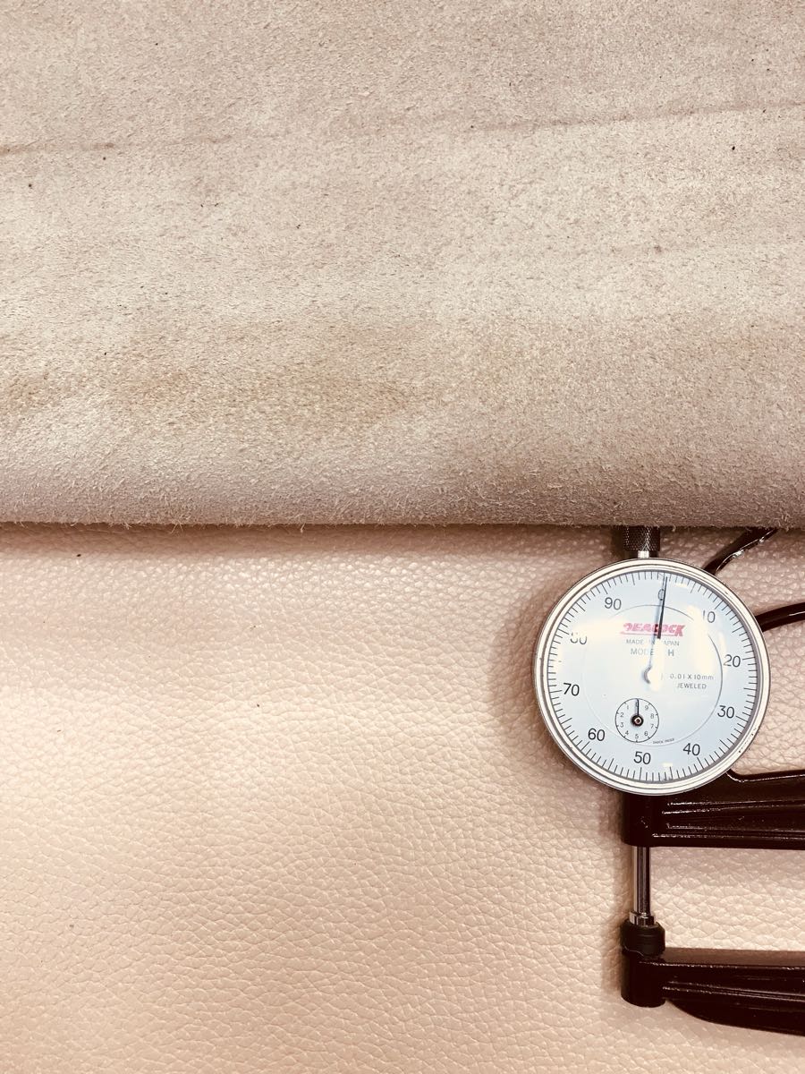 916◎牛 しぼ型押し ピーチ 210ds 1.9㎜☆格安