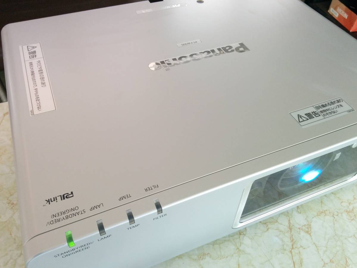 液晶プロジェクター Panasonicパナソニック pt－fw300の通販 Panasonic