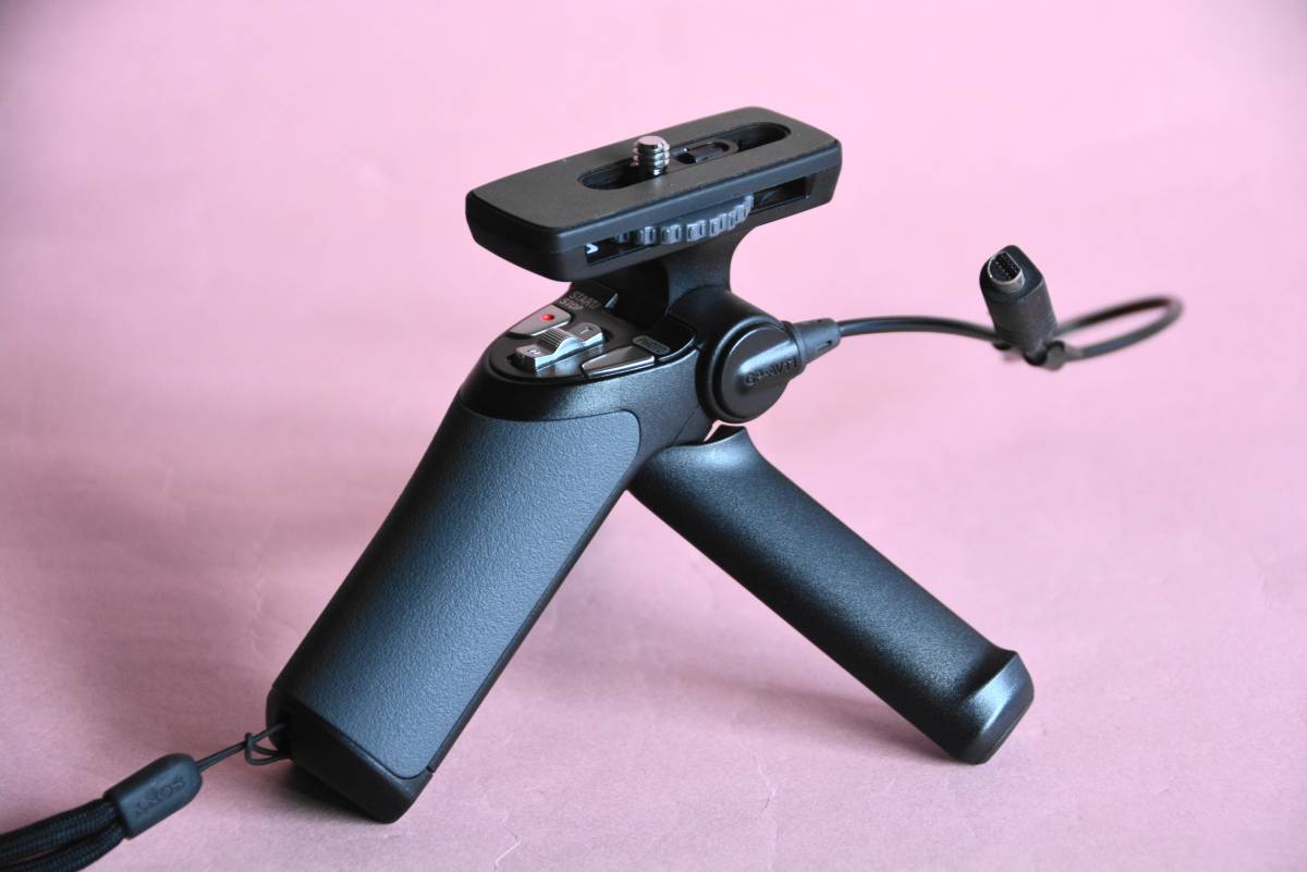 ビデオ撮影が楽に！★SONY ソニー 三脚機能付きシューティンググリップ GP-AVT1（中古美品）