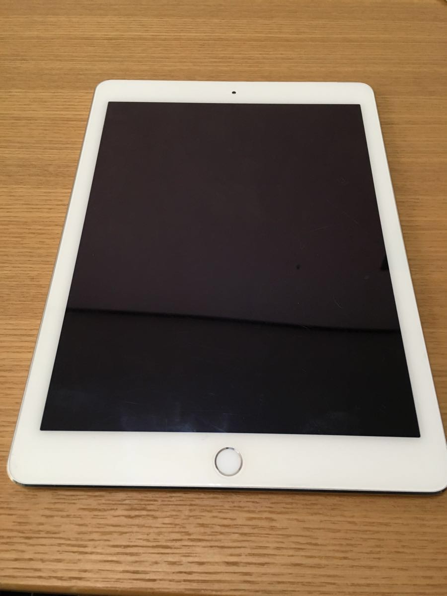 iPad Air2 64GB docomo 美品 ムスビー｜美品 docomo iPad Air 2