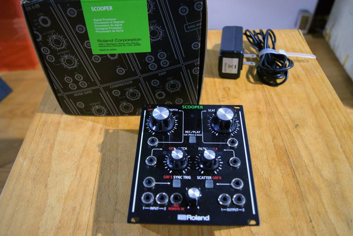 Roland AIRA モジュラーシンセ　scooper dtm daw AIRA Roland SCOOPER Modular Scatter 中古美品 ルーパー スタッター