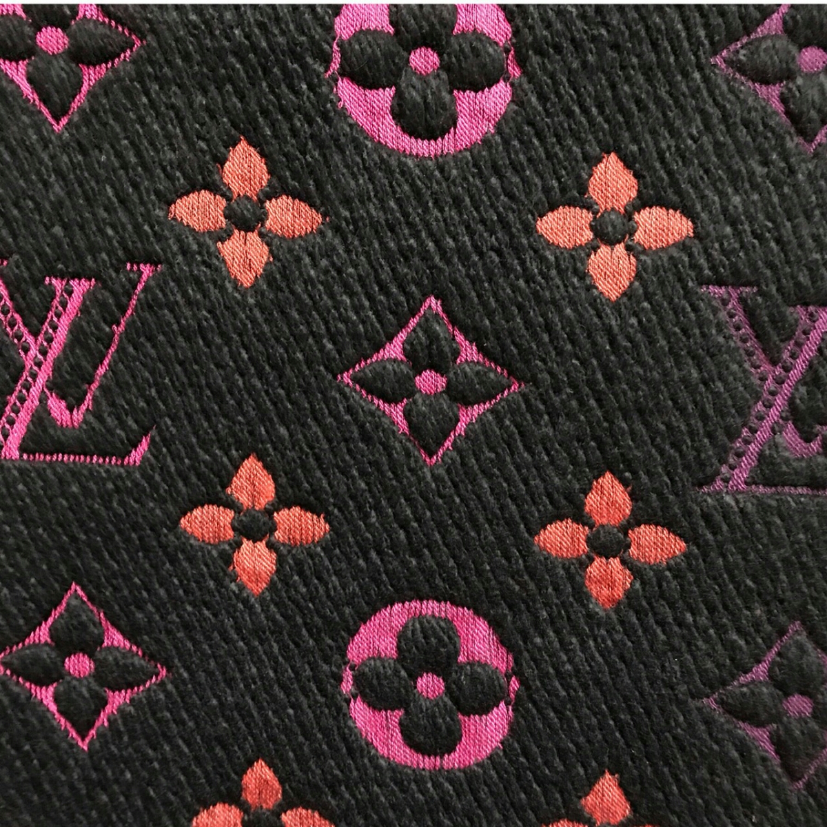エシャルプ・ロゴマニア レインボー ルイヴィトン Louis Vuitton