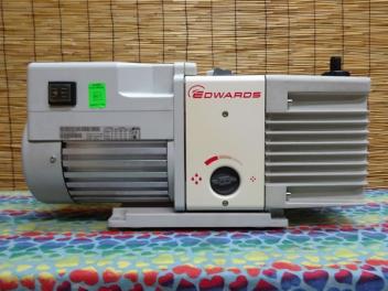 ★EDWARDS エドワーズ RV8 小型ロータリーポンプ 真空ポンプ
