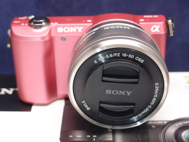 ◆SONY α5000パワーズームレンズキット ILCE-5000L ピンク◆