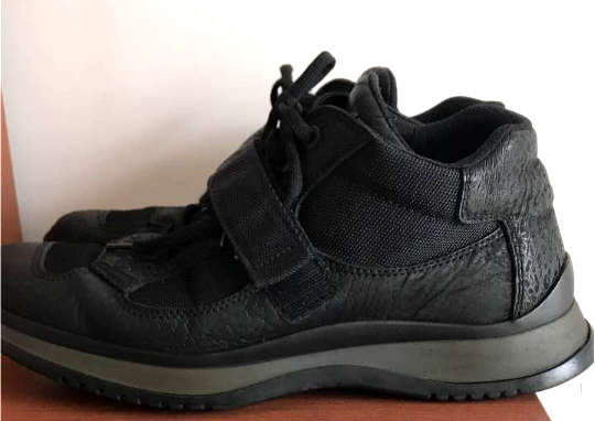 【激安1円～】PRADA　ハイカット　スニーカー　レザー　サイズ8【確実正規】