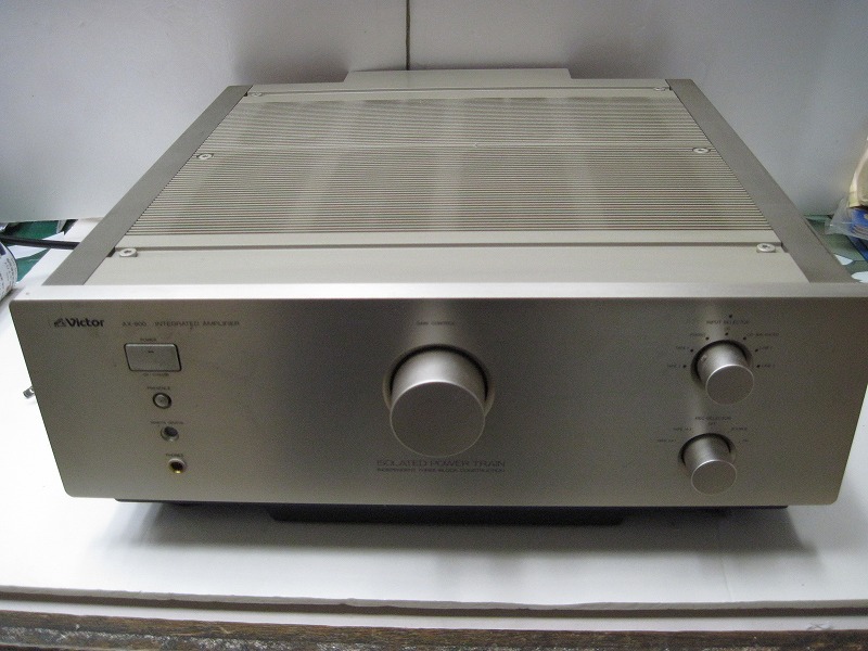 ビクターVICTOR・プリメインアンプ・AX-900 (中古・完動品) ジャンク品
