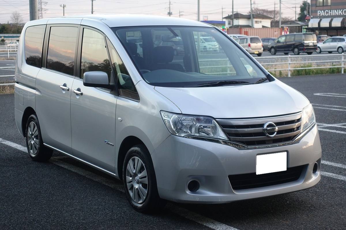 日産 セレナ S－ハイブリッド ハイウェイスター 2.0 ライダー 