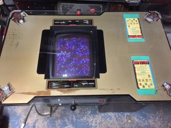 レトロ ゲーム機 カーアクション？　カードゲーム？　 昭和レトロ　ジャンク品　電源付きます　アンティーク　骨董品　テーブルゲーム