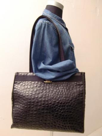 送料無料　イタリア製　フェラガモ　Ferragamo　クロコダイル柄　ショルダーバッグ　トートバッグ　ハンドバッグ　男女兼用　定価約15万円