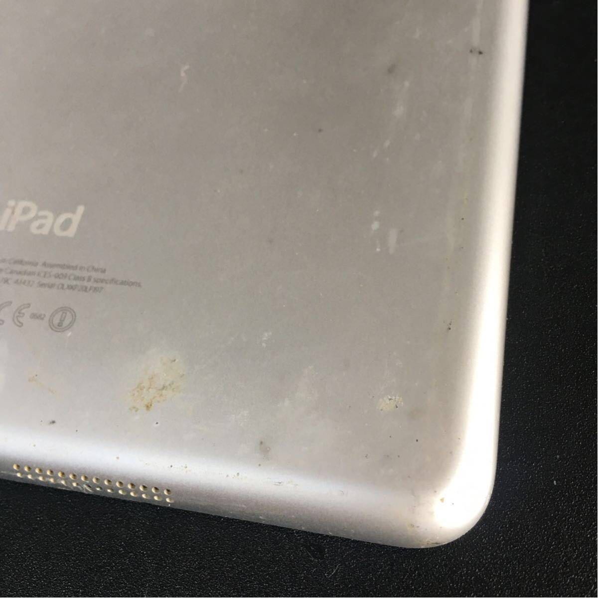 【中古】初代iPad mini 32GB WiFiモデル 箱つき やや使用感あり_4
