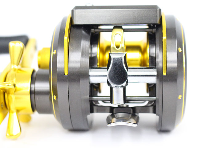 ダイワ ミリオネアICV100R【未使用】 【公式通販】