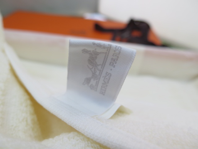 未使用 HERMES エルメス バスマット バスマット エルメス HERMES タオル Hロゴ エルメス(バス用品|日用品雑貨・文房具・手芸)の通販