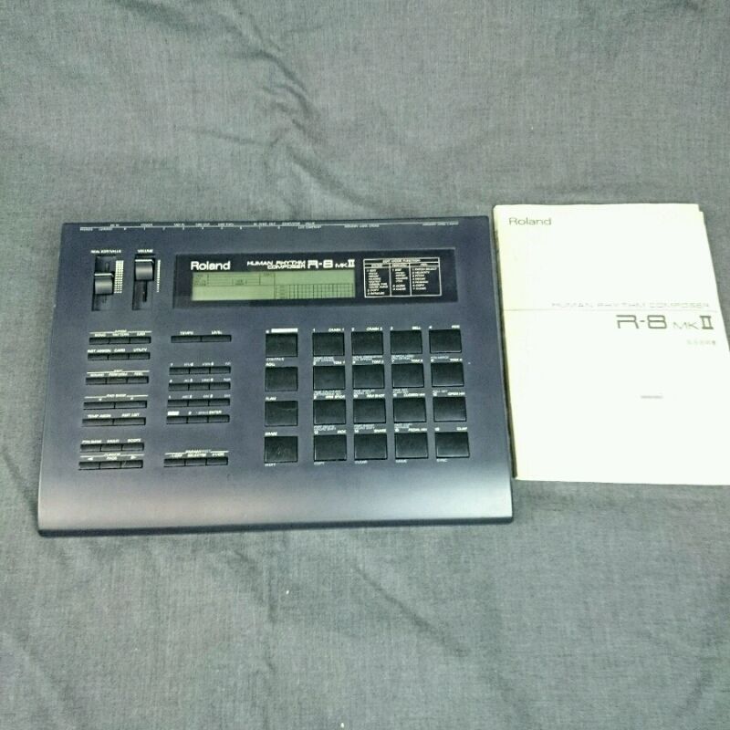 中古】Roland ヒューマン・リズム・コンポーザー R-8 MKII[240010201079]