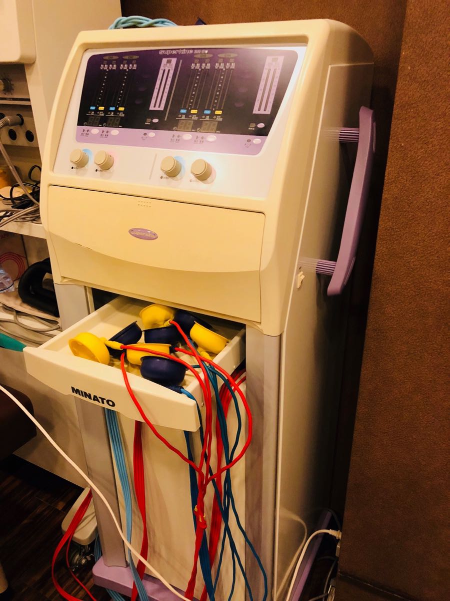スーパーカイネ SK-9W 干渉電流型低周波治療器