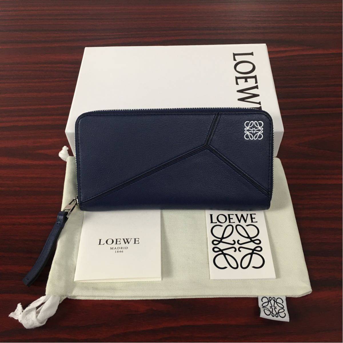 未使用LOEWE☆ロエベパズルPUZZLEZIPAROUNDWALLETレディース長財布 