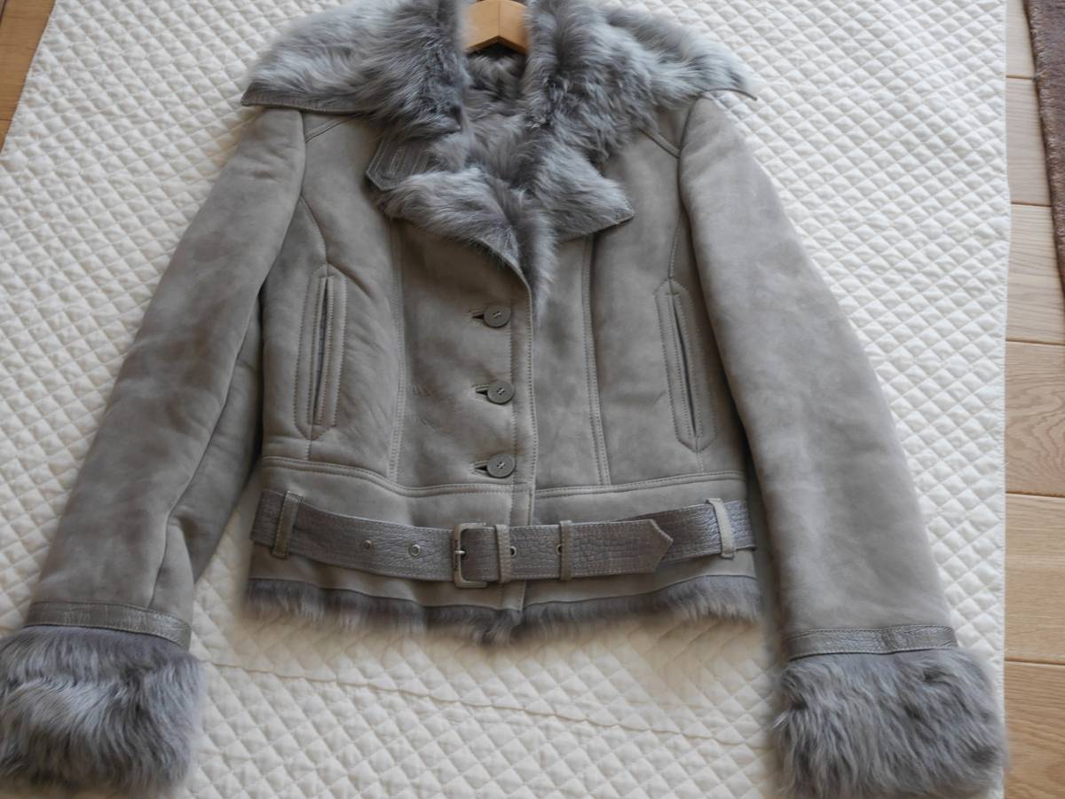 美品 パトリツィアペペ PATRIZIA PEPE 羊革 ムートン コート42 美品 