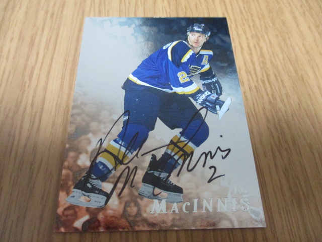 NHL伝説ディフェンダー アル・マキ二ス直筆サインカード ミントモール