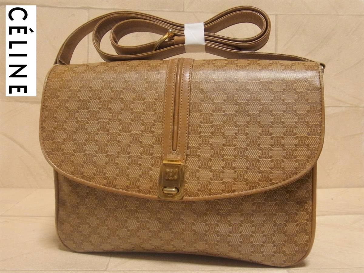 イタリア製 CELINE セリーヌ マカダム ロゴ金具 PVC レザー ショルダー 