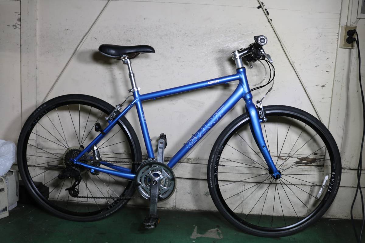ESCAPE R3 アルミ GIANT 700C 24速 | Bicycles 高年式良品！GIANT