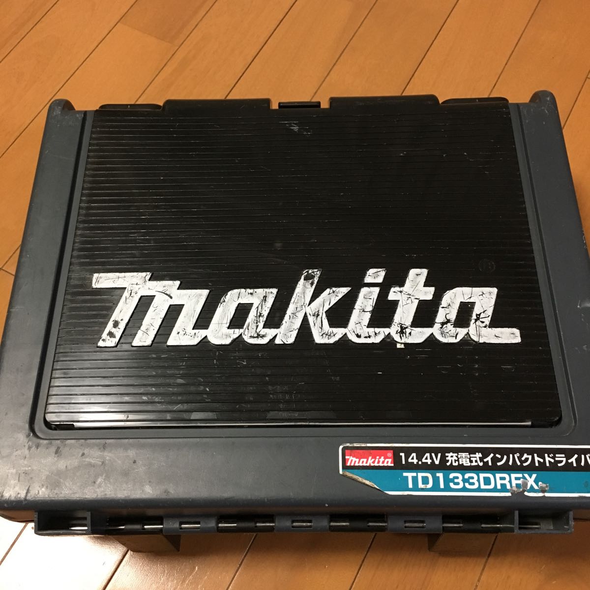マキタ | 14.4V インパクトドライバー 充電式インパクトドライバ 公式 