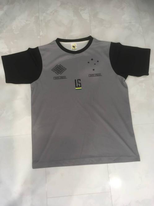 luz e sombla ルースイソンブラ 半袖プラクティスシャツ サイズXL グレー&ブラック 中古綺麗