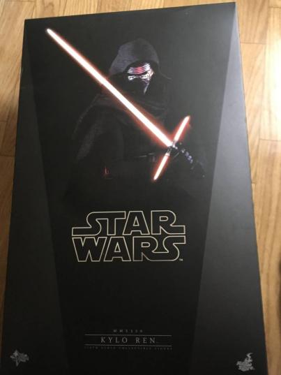 新品 ホットトイズ「カイロ・レン」 1/6フィギュア スターウォーズ