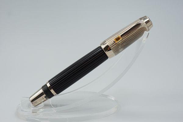 モンブラン MONTBLANC 万年筆 ペン先14K 585 繰り出し式 ボエム 【公式