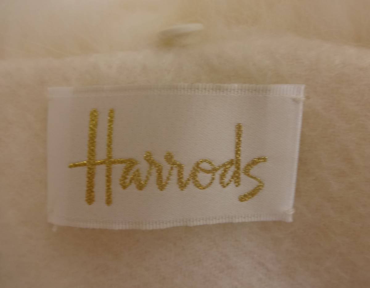 ストール 大判 ポンチョ 商品詳細：オーガニックカシミヤ カシミアストール(ポンチョ）プライベート ポンチョコート 華やかエレガント！　ハロッズ　カシミア素材　大判ストール＆ポンチョ　ホワイト　ほぼ新品　E042FJ