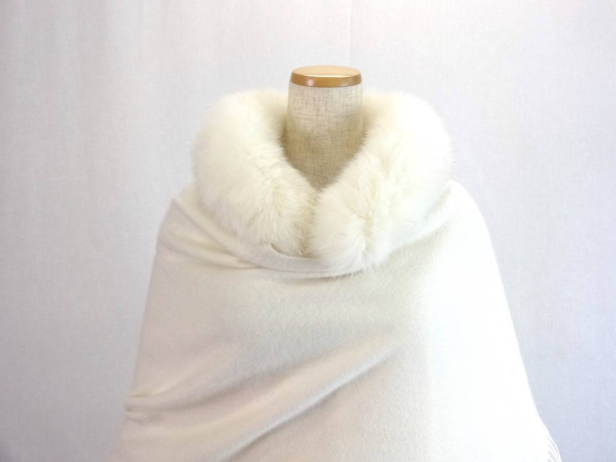 ストール 大判 ポンチョ 商品詳細：オーガニックカシミヤ カシミアストール(ポンチョ）プライベート ポンチョコート 華やかエレガント！　ハロッズ　カシミア素材　大判ストール＆ポンチョ　ホワイト　ほぼ新品　E042FJ