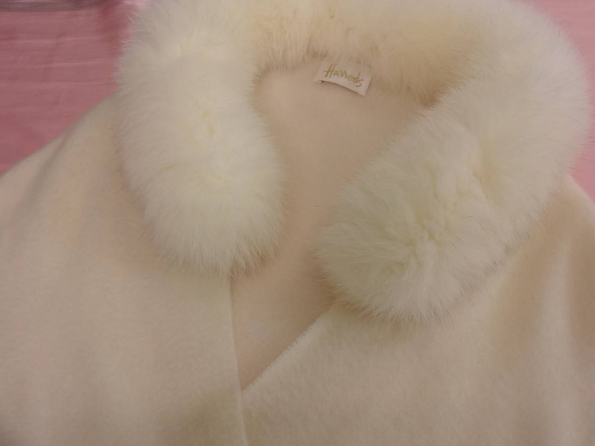 ストール 大判 ポンチョ 商品詳細：オーガニックカシミヤ カシミアストール(ポンチョ）プライベート ポンチョコート 華やかエレガント！　ハロッズ　カシミア素材　大判ストール＆ポンチョ　ホワイト　ほぼ新品　E042FJ