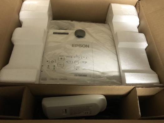 EPSON 3D対応プロジェクターEH-TW5350おまけ付き 【公式通販】