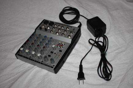 【正規品，お得】 BEHRINGER ベリンガー MX602A コンパクトミキサー(ミキサー)｜売買されたオークション情報、yahooの商品情報をアーカイブ公開 - オークファン ミキサー