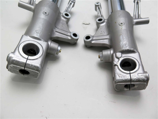 ZXR400 フロントフォーク　gpz900r流用 ♪ZXR400/ZX400L ZXR400R流用 倒立 フロントフォーク(K0425A14
