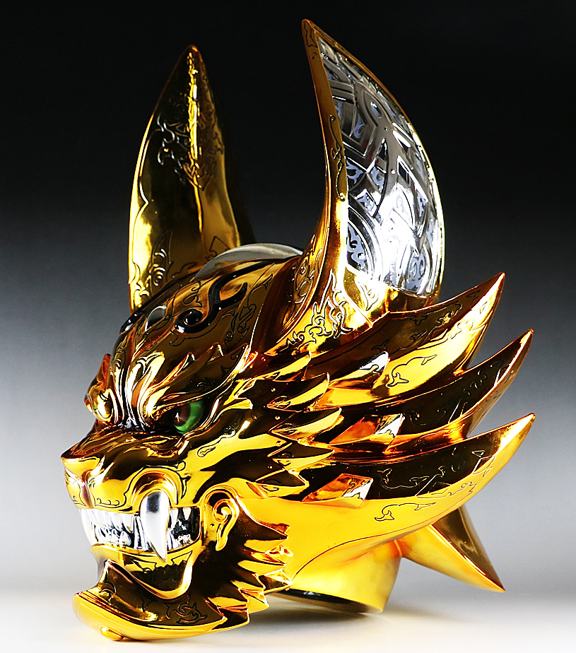黄金騎士 牙狼のプロップセット 黄金騎士 牙狼 1/1 マスク プロップ レプリカ 純金メッキ 仕様 ガロ
