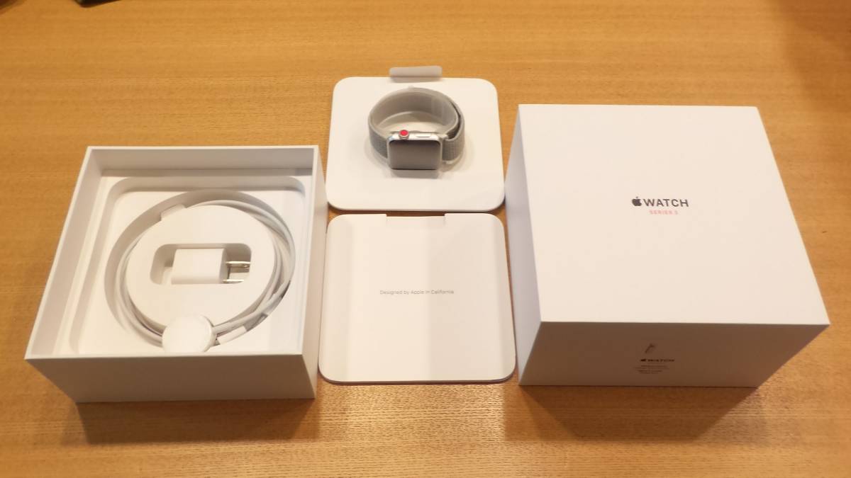 入荷商品 ☆中古 Apple Watch series 3 GPS cellular 38mm シルバー 
