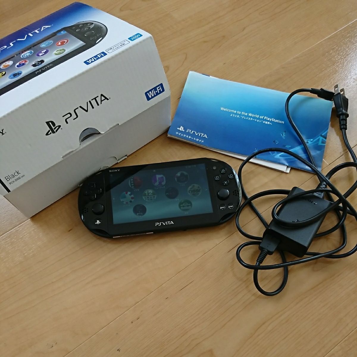 PS VITA PCH-2000 美品 ブラック Vita PlayStation PCH-2000 即納