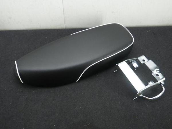 152293 スーパーカブ50・90 リトルカブ ダブルシート 黒×白