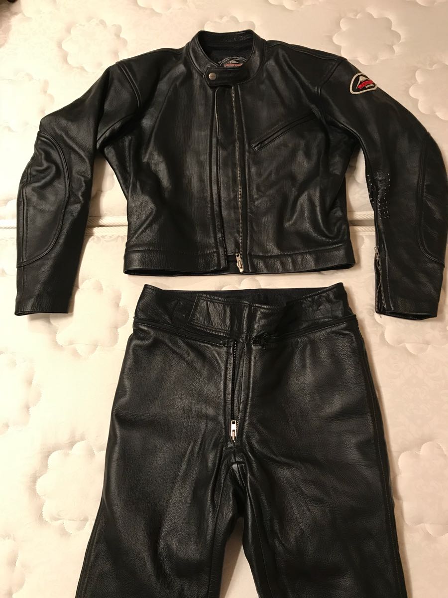 Kushitani クシタニ レザージャケット レザーパンツ セットアップ 年代