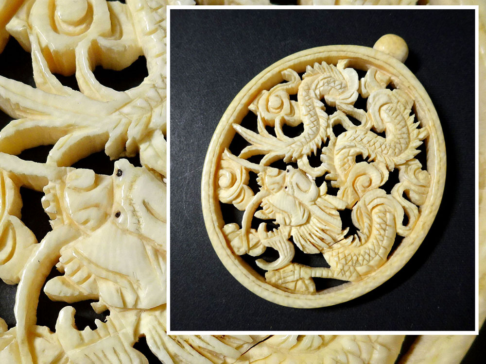 7A1374 ◇◇ 色が美しく透明度が良く、彫刻が素晴らしい翡翠装飾品