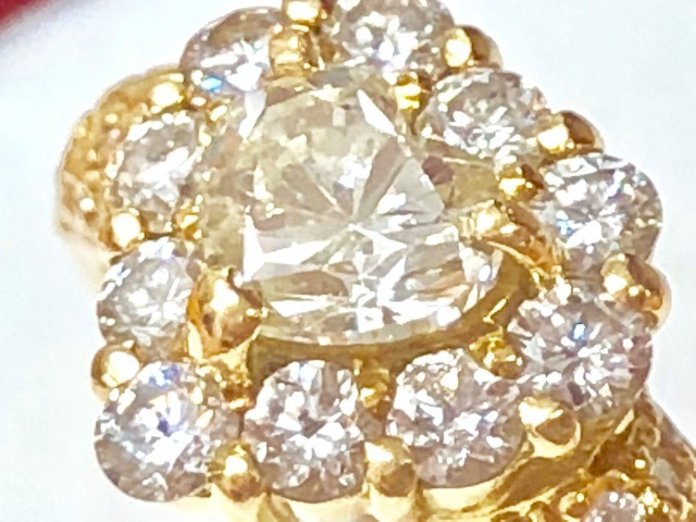 ダイヤモンド 中央 リング 18金 SI1-D-ハートシェイプ 0.873ct ハート 