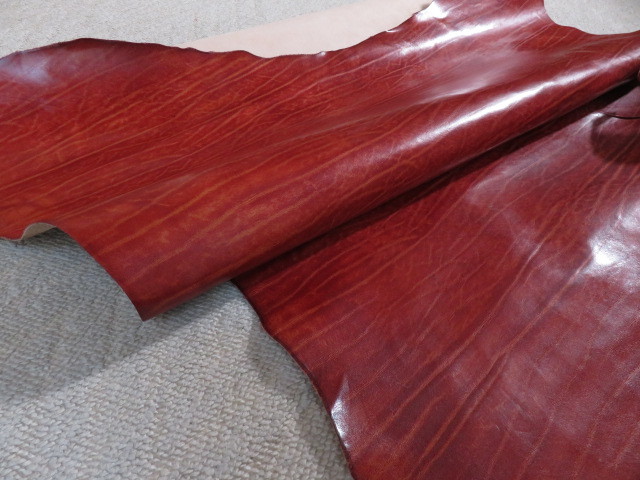 SALE★１３０デシ★ヌメ　臙脂系くすみレッド系アンチック　しぼエンボス♪_1