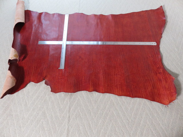 SALE★１３０デシ★ヌメ　臙脂系くすみレッド系アンチック　しぼエンボス♪_2