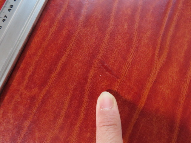 SALE★１３０デシ★ヌメ　臙脂系くすみレッド系アンチック　しぼエンボス♪_5