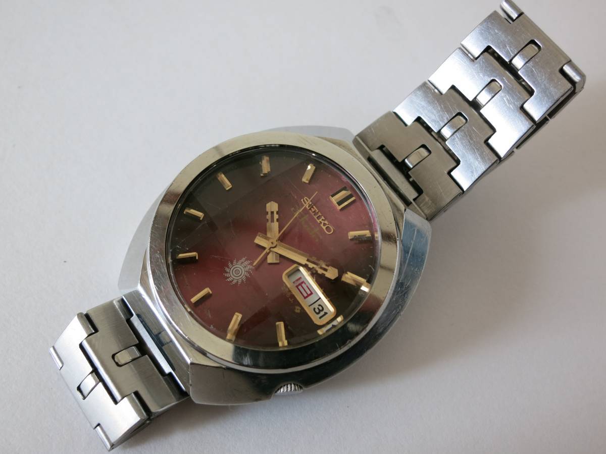 Seiko 6106-7710 Advan | 0 Vintage セイコー アドバン Red steel 